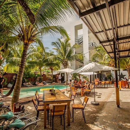 Che Holbox Hostel & Bar Adults Only Екстер'єр фото