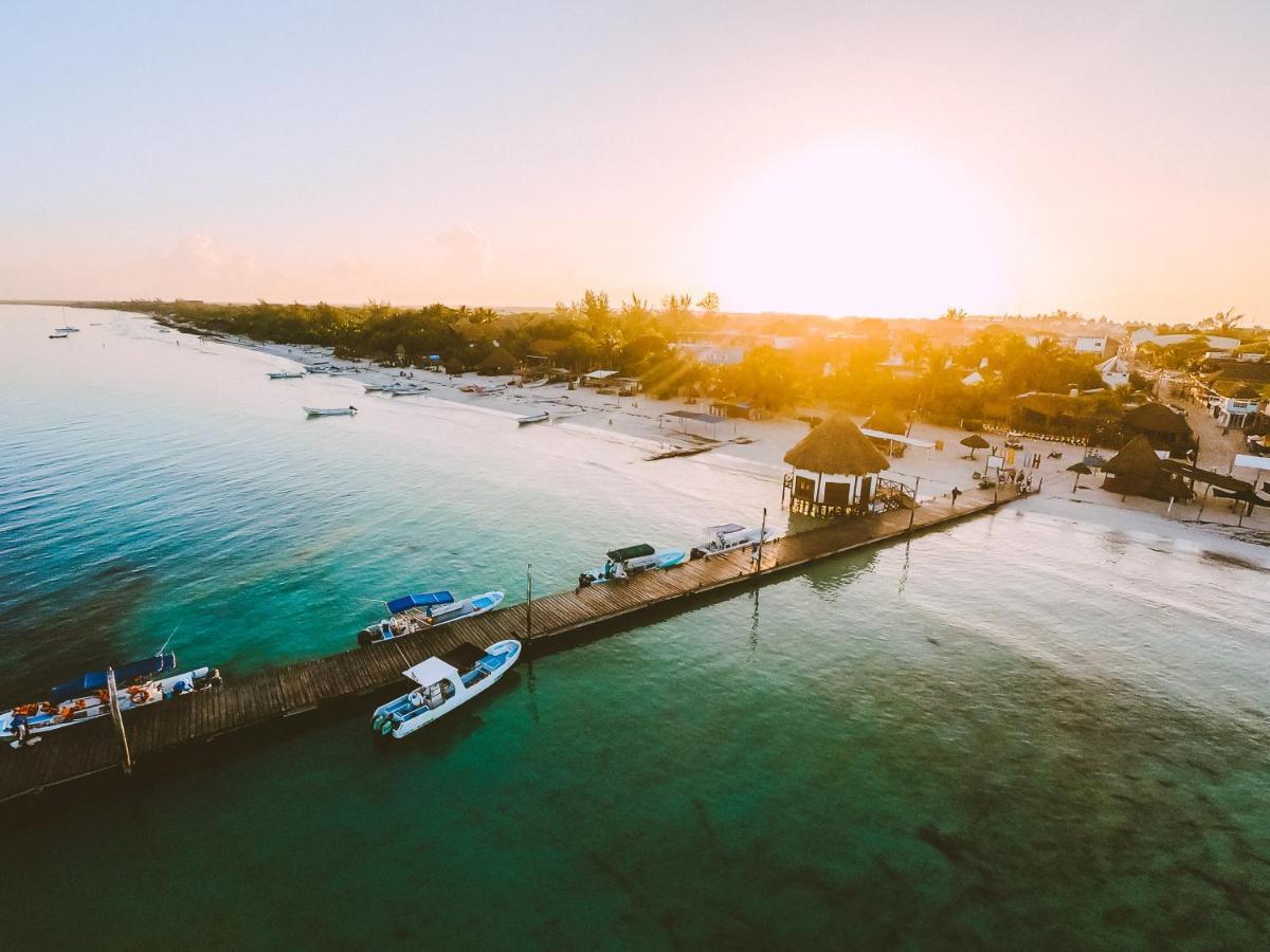 Che Holbox Hostel & Bar Adults Only Екстер'єр фото