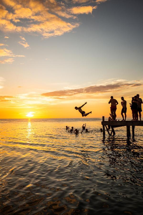 Che Holbox Hostel & Bar Adults Only Екстер'єр фото