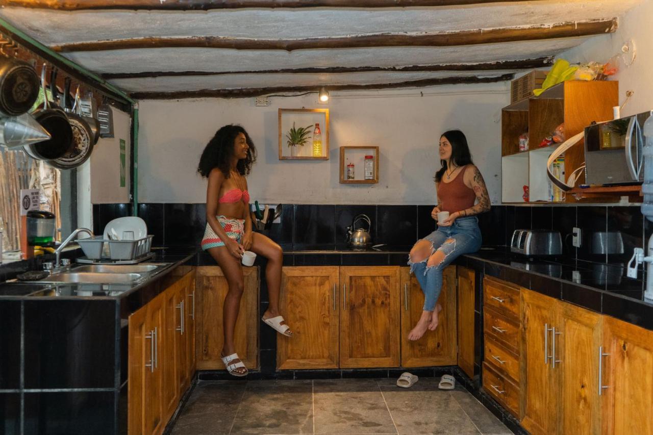 Che Holbox Hostel & Bar Adults Only Екстер'єр фото